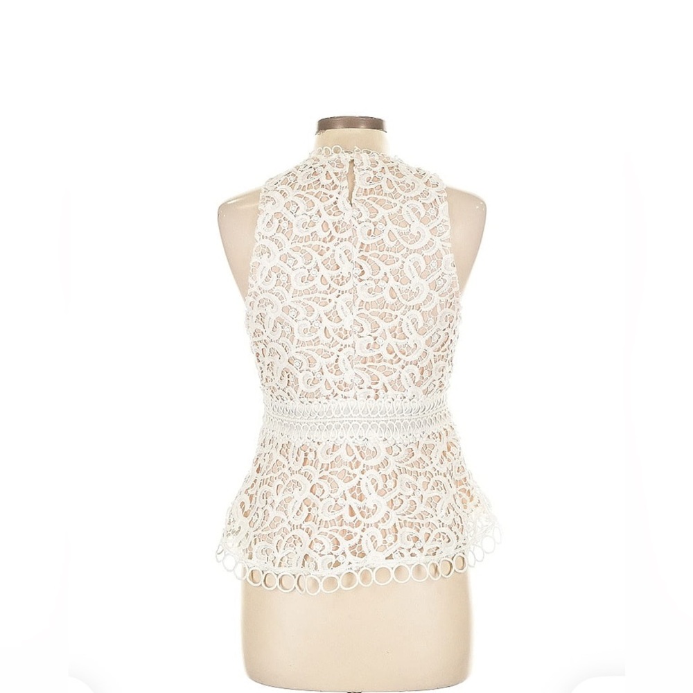 White Beautiful Sleeveless Lace Peplum Blouse - Picture 3 of 15